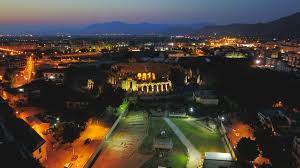 Postal address, phone, #de_edifice# fax number, email address, website, mayor, geographical coordinates, number of inhabitants, altitude, area, weather and hotel. Anfiteatro Campano Ministero Della Cultura