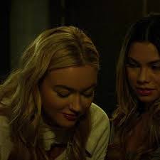 Breanna Navarro's Instagram, Twitter & Facebook