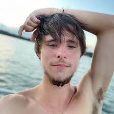 Jonathan Dyer (@j.dyer38) • Instagram photos and videos