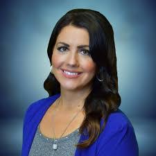 Gina Toth's Instagram, Twitter & Facebook