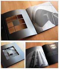 Pusat koleksi dan kumpulan contoh desain brosur sepatu terlengkap dan bisa di download secara gratis. 51 Contoh Brosur Dengan Desain Layout Unik Dan Lipatan Cantik Unik Ideas Brochure Design Layout Brochure Layout Pamphlet Design