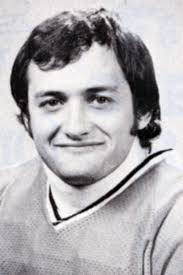 Player photos for the 1974-75 Oshawa Generals at hockeydb.com