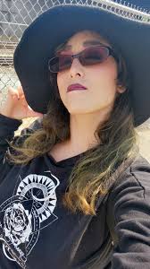 Santa knows “The Gray”! We be good ❤️🎵🎶