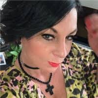 Debbie Denny's Instagram, Twitter & Facebook