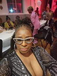 Regina Yarbrough's Instagram, Twitter & Facebook