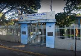 Escola Ângela Maria de Oliveira oferece curso Técnico em Administração de  forma gratuita aos pará-minenses - - Notícias - JC Notícias