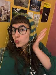 Hi, everyone! currently i'm living in this Island and learning danish  online while working, But i found out it's hard to make close friends with  danes, so i just want to ask