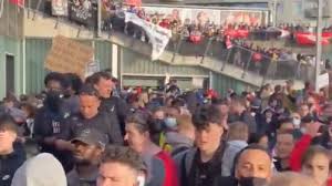 Get richard lavita's contact information, age create a professional resume with the only truly free resume builder online. Arsenal Supporters Call On Owner To Leave Club After Super League Controversy