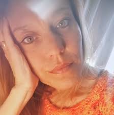 LEO Horóscopo NEGRO