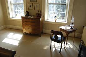Emily Dickinson S Desk Emily Dickinson Home Writing Space