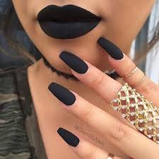 Matte Black Acrylic Nail Designs 21 Matte Black Nails That Are Edgy Af Black Acrylic Nail Designs Matte Nails Design Best Acrylic Nails
