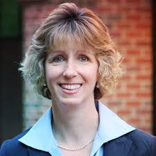 Jennifer Cornell's Instagram, Twitter & Facebook