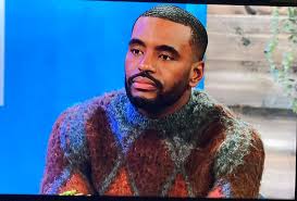 Are we gonna see Elons wife???