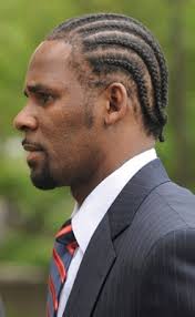 Tyler perry's diary of a mad black woman: R Kelly With Braids Novocom Top