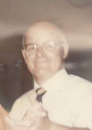 Rex Sutherland's Instagram, Twitter & Facebook