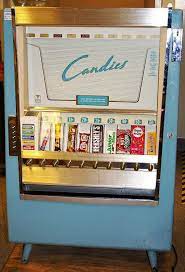They enable consumers to enjoy fresh cupcakes at any hour of the night. Automatic Vending Machine Definition And Synonyms Of Automatic Vending Machine In The English Dictionary