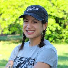 Jennifer Wicker's Instagram, Twitter & Facebook