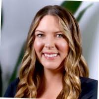 Tara Rohde's Instagram, Twitter & Facebook