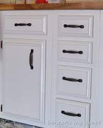 At the same time, the soft glow from under cabinet lighting is a great way to illuminate the space without the harsh glow of a powerful overhead light. Pin On Moms Place