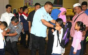 Proses pemulihan penagih dadah tidak lagi boleh dilakukan di pusat pemulihan sebaliknya ia perlu melalui pemulihan dalam. Penagih Dadah Dihantar Jalani Pemulihan Di Pesantren