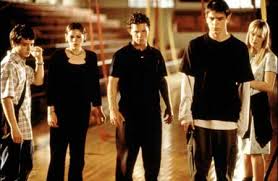 The movie review greatly determines if an individual wants to watch the movie or not. Film Review The Faculty 1998 Hnn