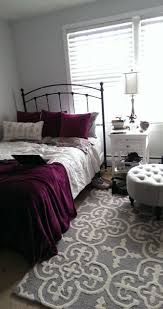 Maroon Bedroom Ideas Https Bedroom Design 2017 Info Ideas Maroon Bedroom Ideas Html Bedroomdesign2017 Bedroom Maroon Room Burgundy Room Burgundy Bedroom