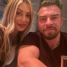 If you had never been born I wouldn't have met you, and in meeting you had  made life so much better. Happy birthday Julie.🫶🎁🎈🎊🎂 We are going to  have an amazing birthday