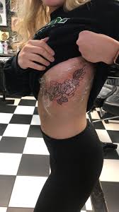 Rib cage tattoos are popular among men as well, and they go for more complex and large designs, such as lion tattoo designs, tribal tattoo designs, quote tattoos, 3d tattoos, etc. Rib Cage Tattoo For Women Novocom Top