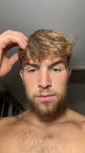 Sorry about the angle not my best look I promise 🤣 #fyp #singer #bill...