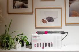 Shop the dyson airwrap™ hair styler. Lohnt Sich Der Dyson Airwrap Wirklich Innenaussen