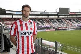 Die liste der spieler des sv meppen führt alle fußballspieler auf, die zwischen 1987 und 1998 mindestens ein meisterschaftsspiel in der 2. Ehemaliger Premier League Spieler Sv Meppen 1912 E V Facebook