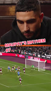Neal Maupay's Stunning Overhead Kick Goal Celebration