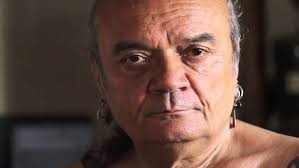 Egli, Ella. La disperata vitalità freak di un teatro per outsiders