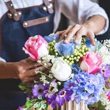Offers a wide range of floral, wedding and event rental services. How To Create Your Own Bouquet With Artificial Flowers