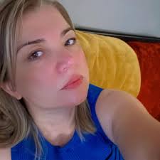 Hi all Can anyone recommend a dentist for Invisalign braces? Thanks