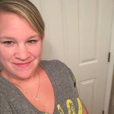 Kristin Thelen's Instagram, Twitter & Facebook