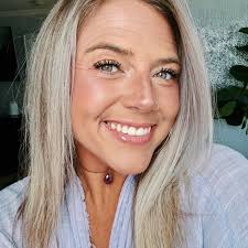 Are there areas to sit and chill at the Vans Warped Tour in DC?