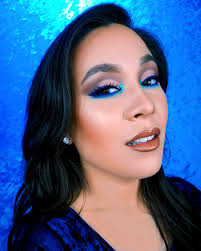 Please welcome blood sugar's icy big sister, the blue blood palette! Pop Of Blue Eyeshadow Tutorial Using The Jeffree Star Blue Blood Palette Debra Jenn