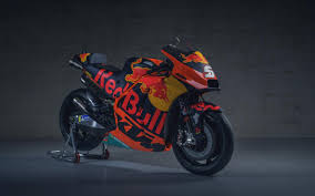 До финиша добрались 28 пилотов (стартовал 31). Johann Zarco Red Bull Ktm Factory Racing 2019 Launch Red Bull Ktm Ktm Factory Ktm