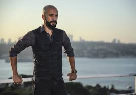 Sezona damga vuran çukur dizisinde bakın kimler var kimler! Cukur Dizisinde Sahran Karakterini Sarp Akkaya Canlandiracak Son Dakika Magazin