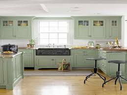 Greencastle cabinetry works with contractors, interior designers, and real state developers. Green French Kitchen Country Mutfak Mutfak Dolaplari Tasra Mutfaklari
