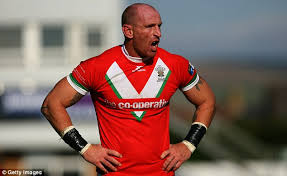 1993 wales no 16 world sevens player rugby league shirt xl. Gareth Thomas Tells Wales Rugby League World Cup Stars To Show There S More To Wales Than Just Bale Daily Mail Online
