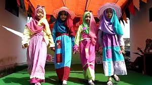 Seru lomba fashion show muslimah anak tk 2019 подробнее. Fashion Show Anak Anak Muslimah Youtube