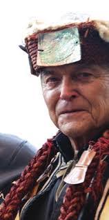 Edith Roa's Instagram, Twitter & Facebook