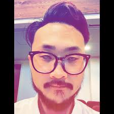 Looking for people to do cox and other raids with i'm an iron, still  hunting my dwh 6000 shamans no hammer yet but once i have i want to hit COX  first