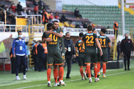 Aytemiz alanyaspor kulübü resmi twitter hesabı (official twitter account). Alanyaspor S Ambitious Game Could Reshape Super Lig Daily Sabah