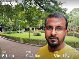 Not just runners and walkers but there are some singers and dancers in this  group too! 🎄🎅🏼❄️🎶🎤💃🕺