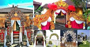 Ide kreatif pajang foto mempelai di resepsi pernikahan, bikin tamu betah dan terkesan. Dekorasi Pernikahan Bali Bali Vintage Florist