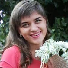 Who knows about linguistic competence formation in the framework of  communicative-cognitive approach?