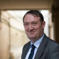 Moralité du pouvoir et corruption en France et en Roumanie